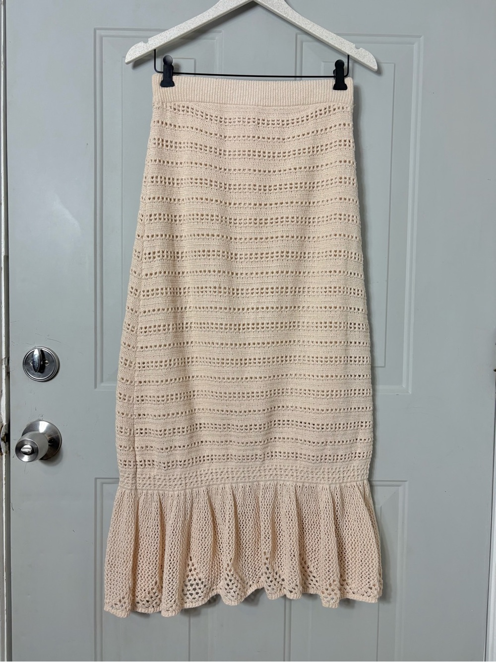 A.L.C Amaya Cream Open Knit Crochet Ruffle Hem Midi Skirt size small - Picture 6 of 6